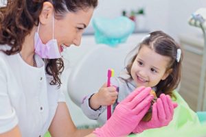 مراقبت از دندان کودک تا دو سالگی