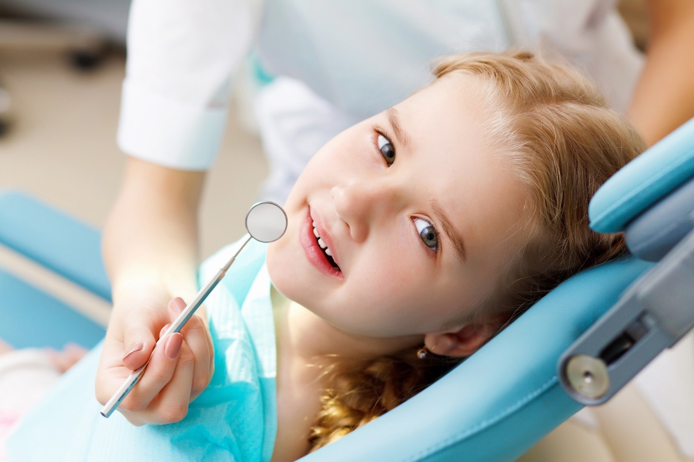دندانپزشکی زیبایی کودکان 